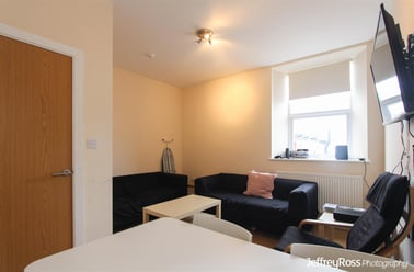 Richmond Road, Plasnewydd, Cardiff - Image 2